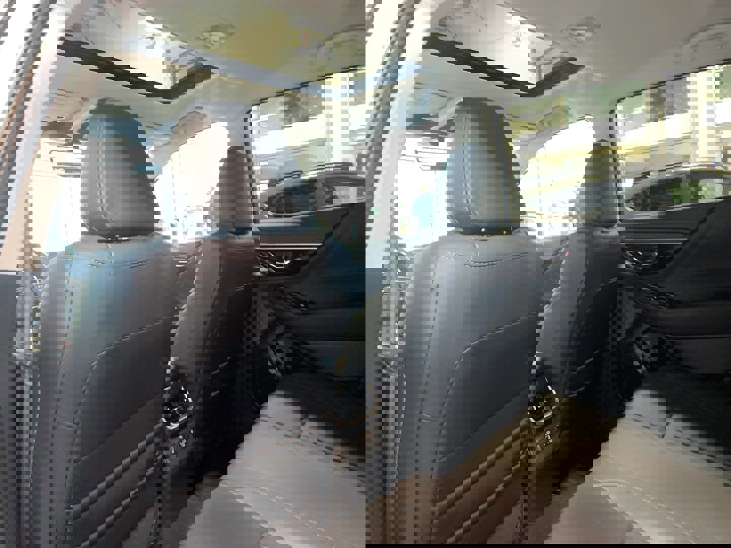 Used 2024 Subaru Outback Limited image 6