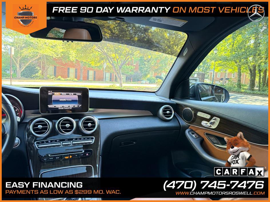 Used 2018 Mercedes-Benz GLC 300 w/ Leather Seating Package image 31