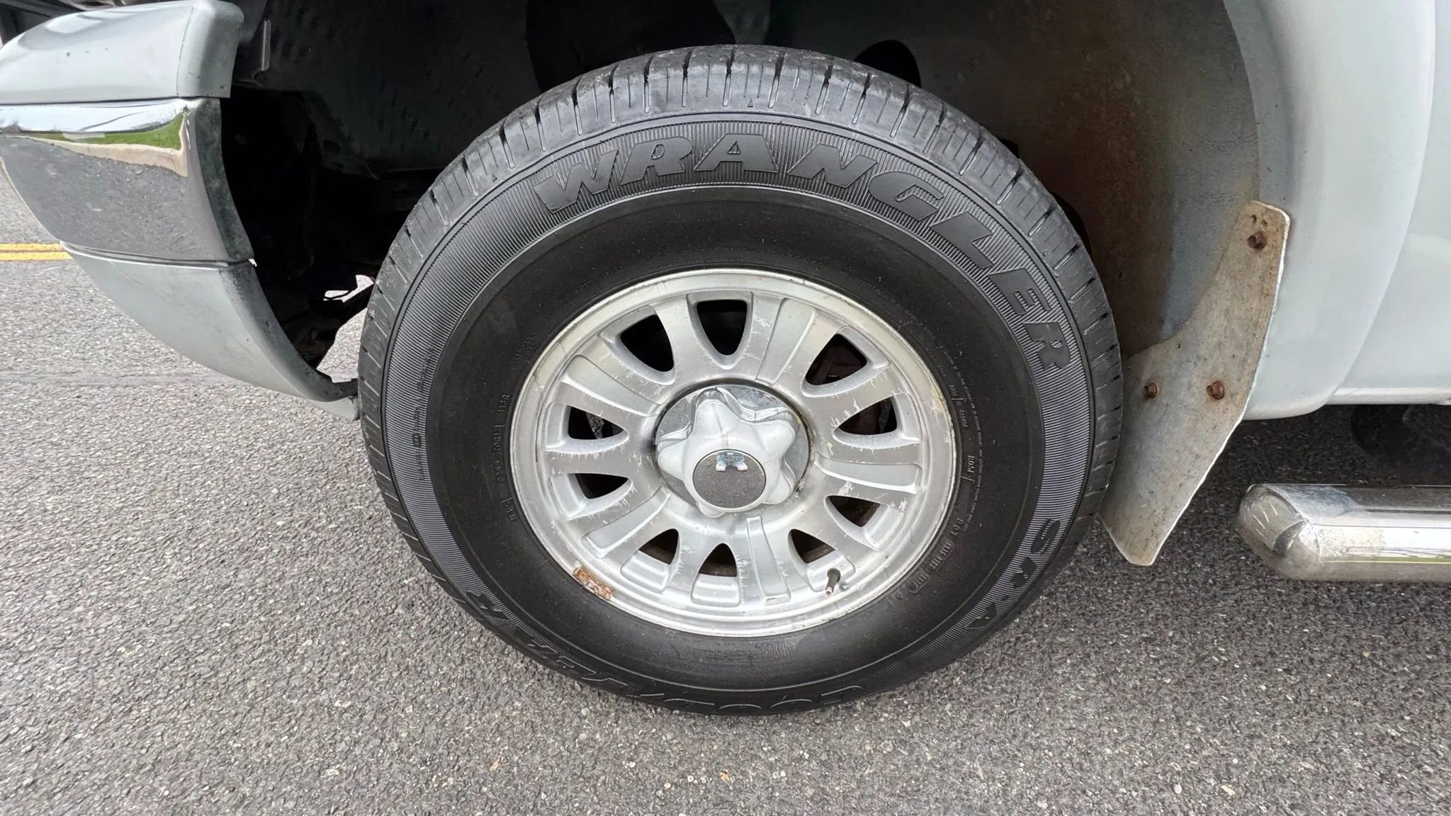 Used 2001 Ford F150 4x4 SuperCrew image 29