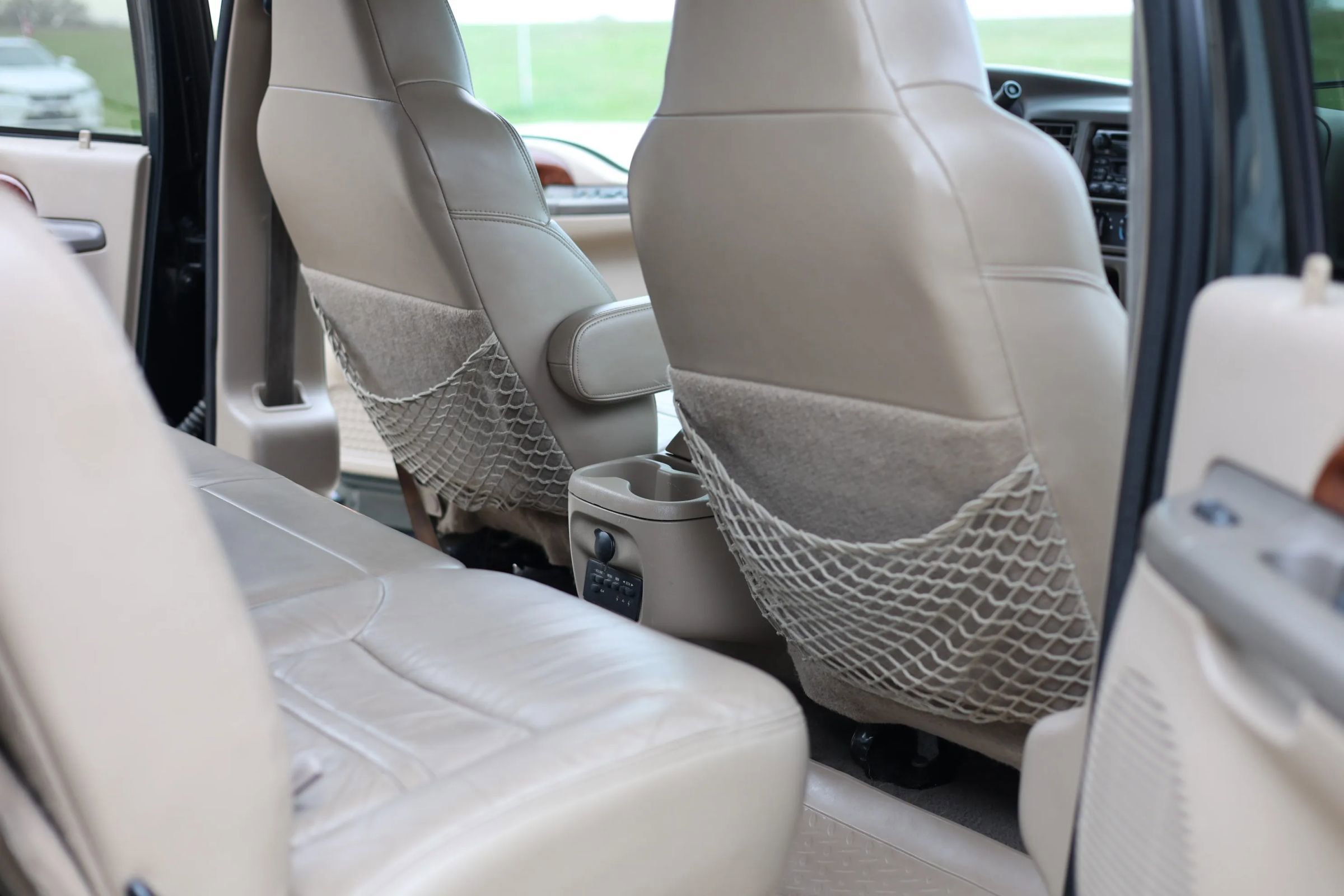 Used 2000 Ford Excursion Limited image 17