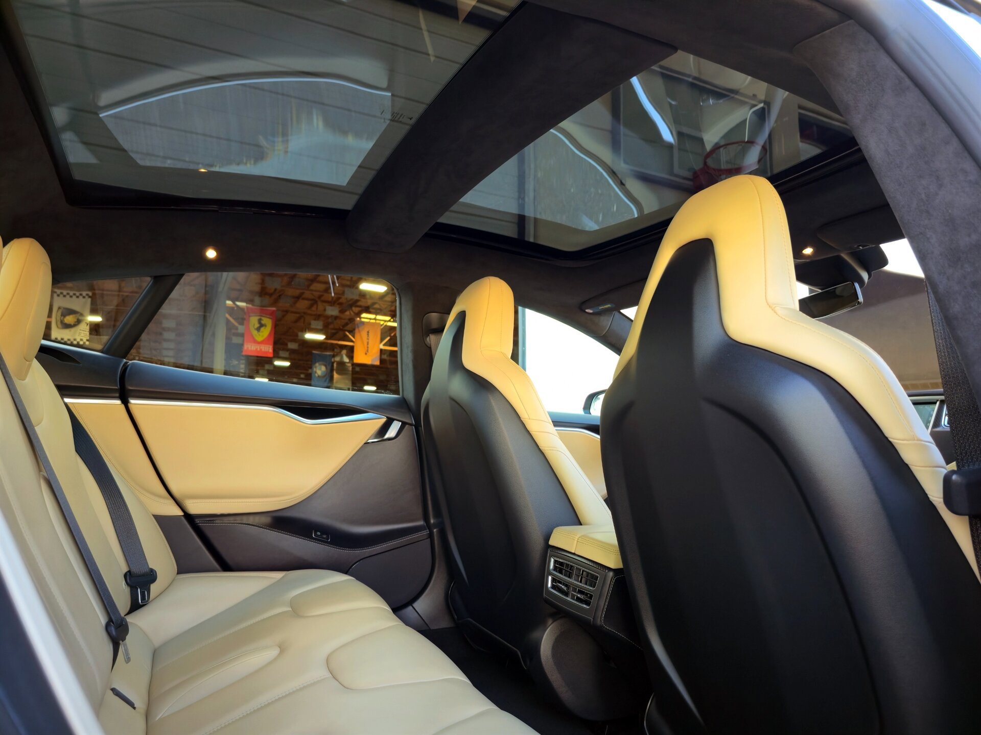 Used 2016 Tesla Model S P90D AWD/4WD image 34