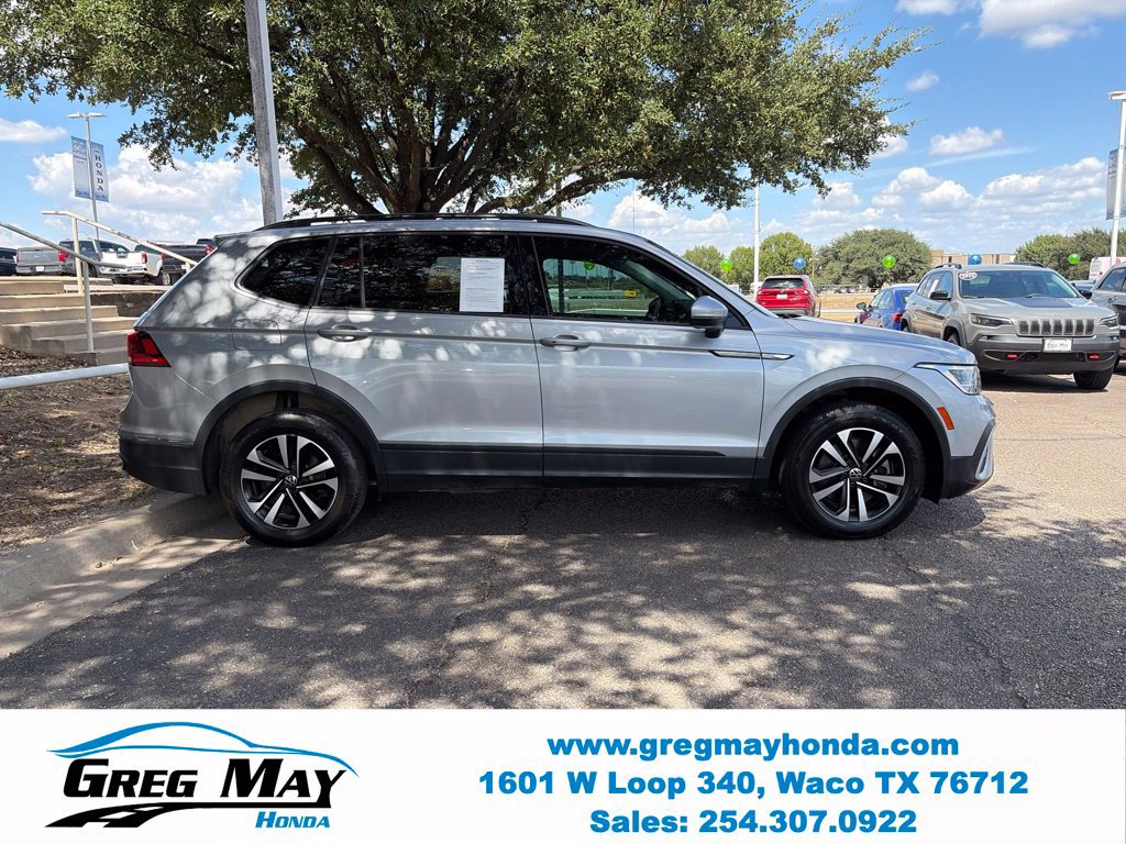 Used 2022 Volkswagen Tiguan S FWD image 9