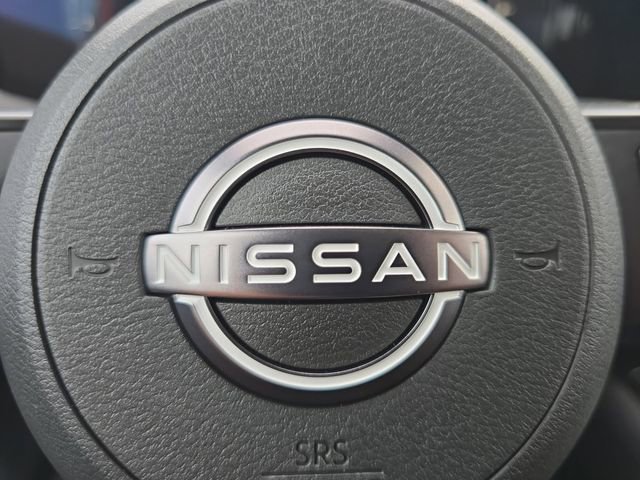 New 2026 Nissan Kicks SV image 5