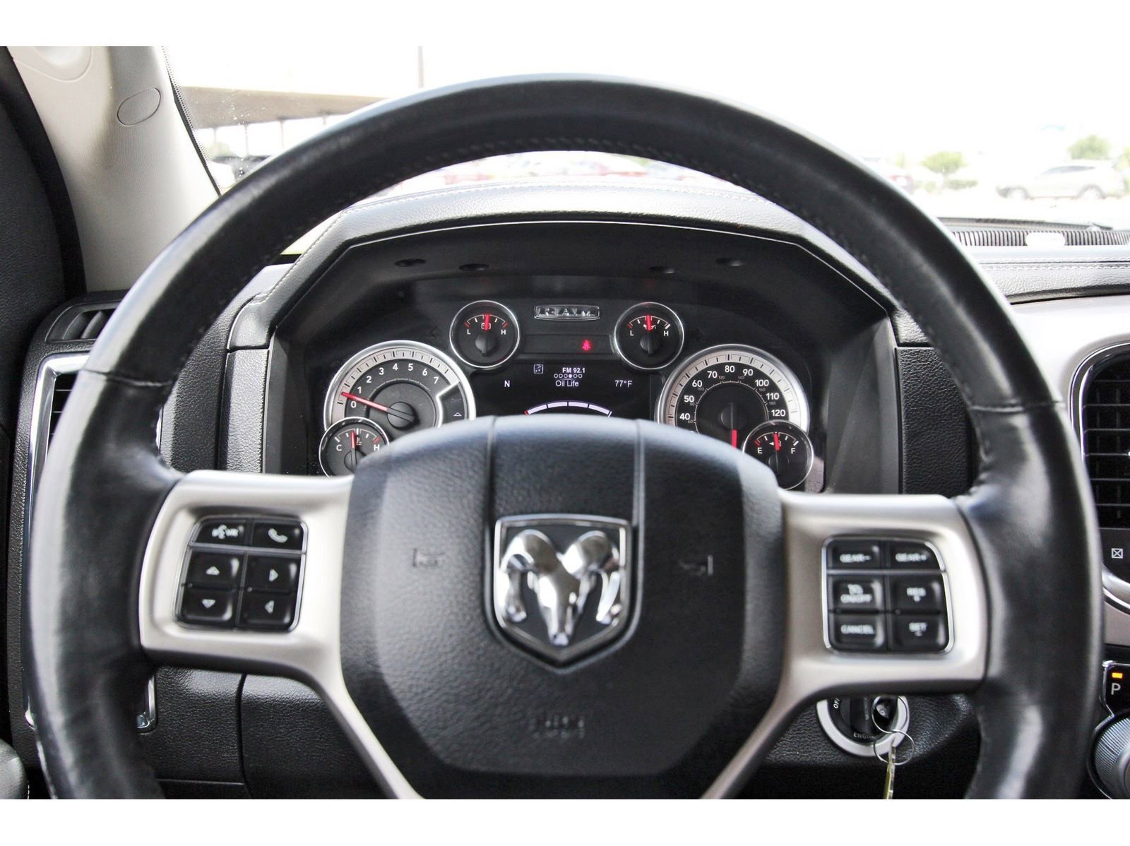 Used 2017 RAM 1500 Laramie AWD/4WD image 16