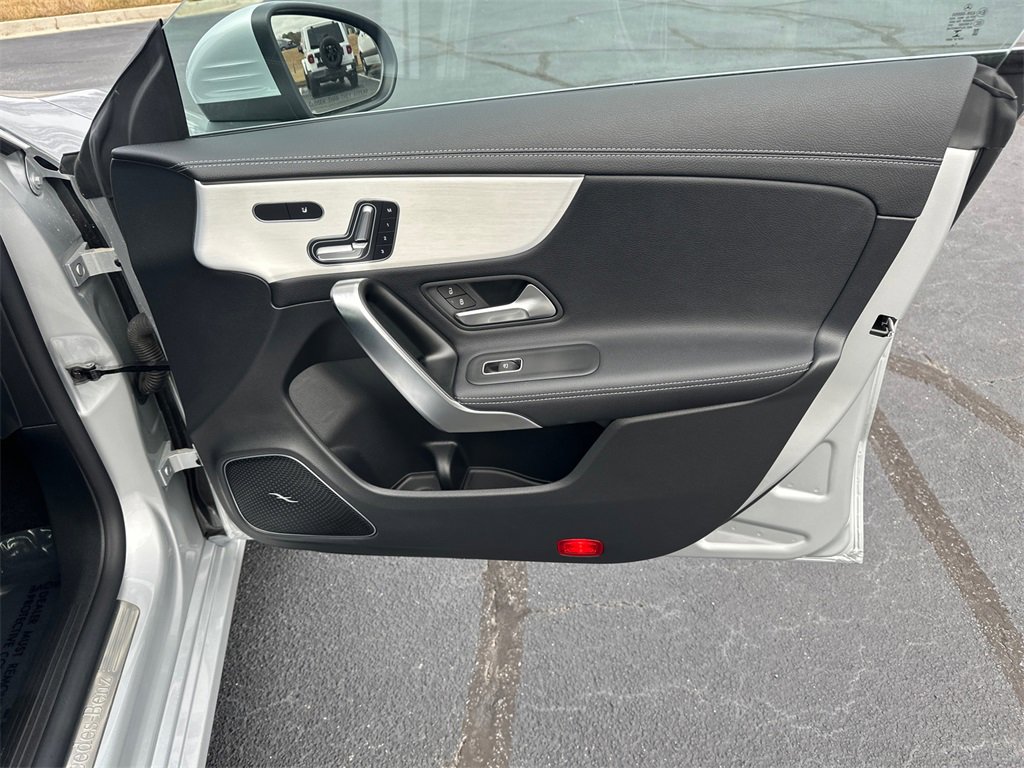 Certified 2023 Mercedes-Benz CLA 250 image 15