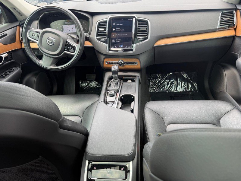 Used 2022 Volvo XC90 T6 Momentum w/ Advanced Package AWD/4WD image 13