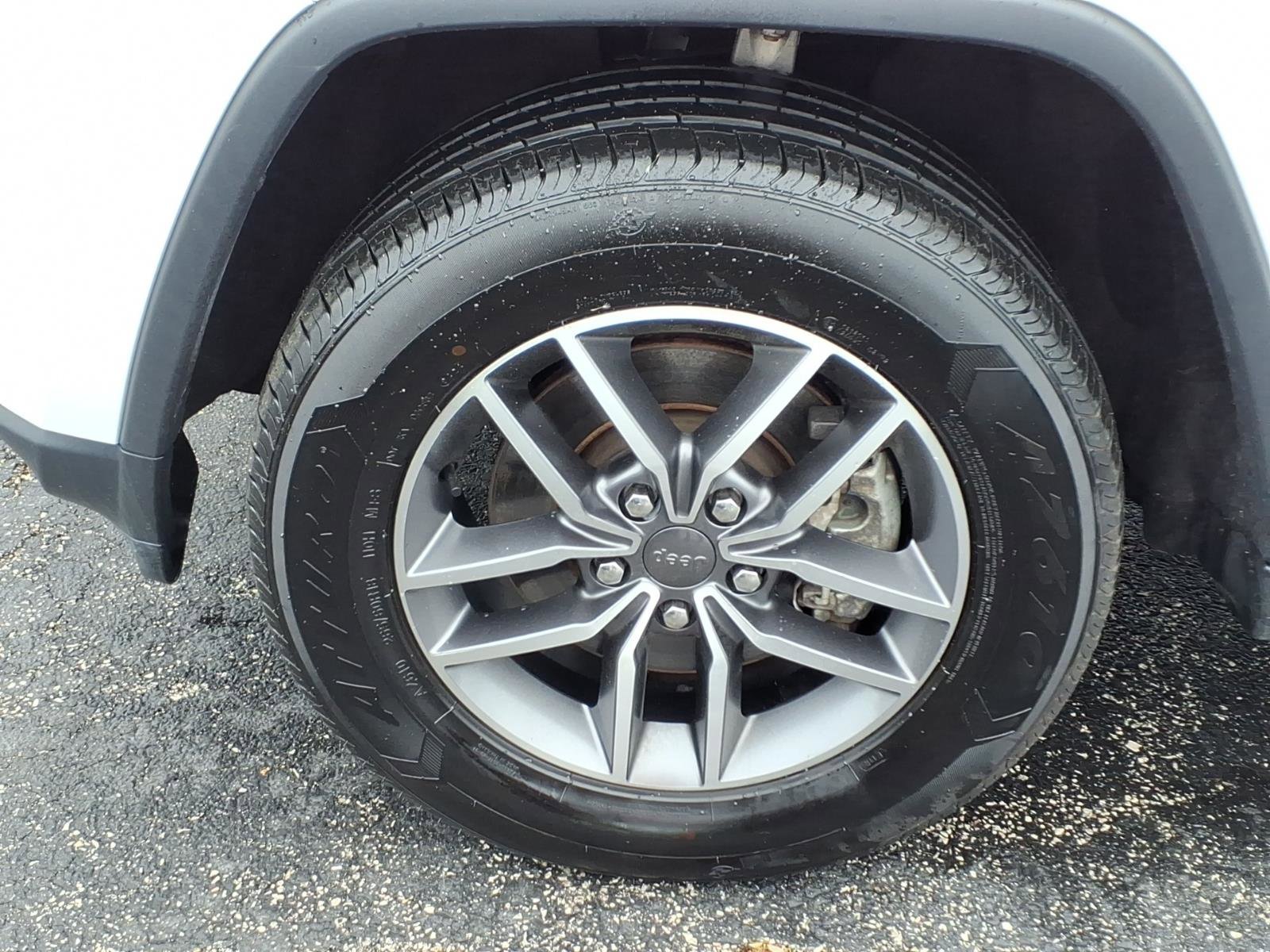 Used 2022 Jeep Grand Cherokee Limited AWD/4WD image 33