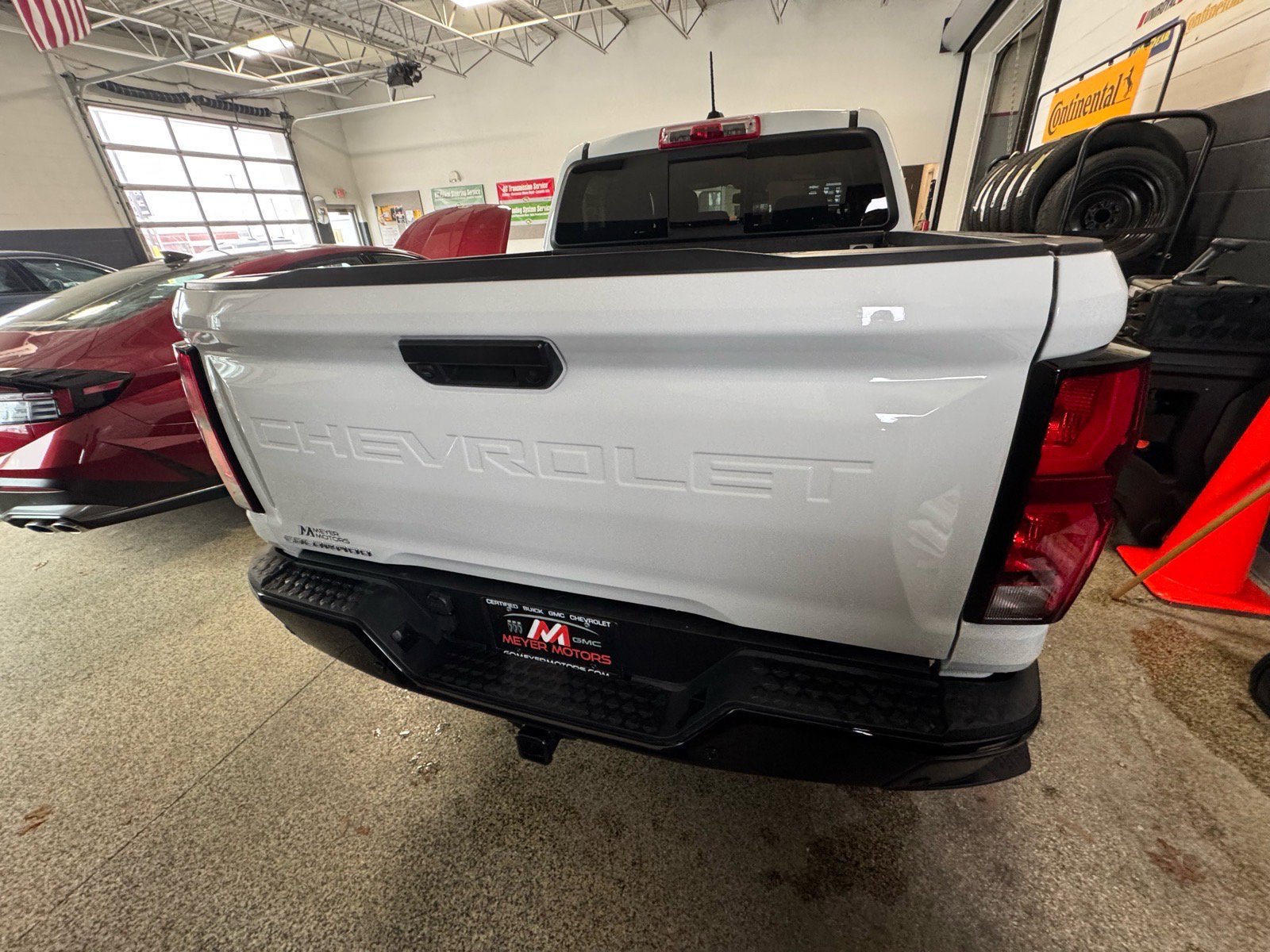 Used 2023 Chevrolet Colorado Z71 w/ Z71 Convenience Package 2 AWD/4WD image 6