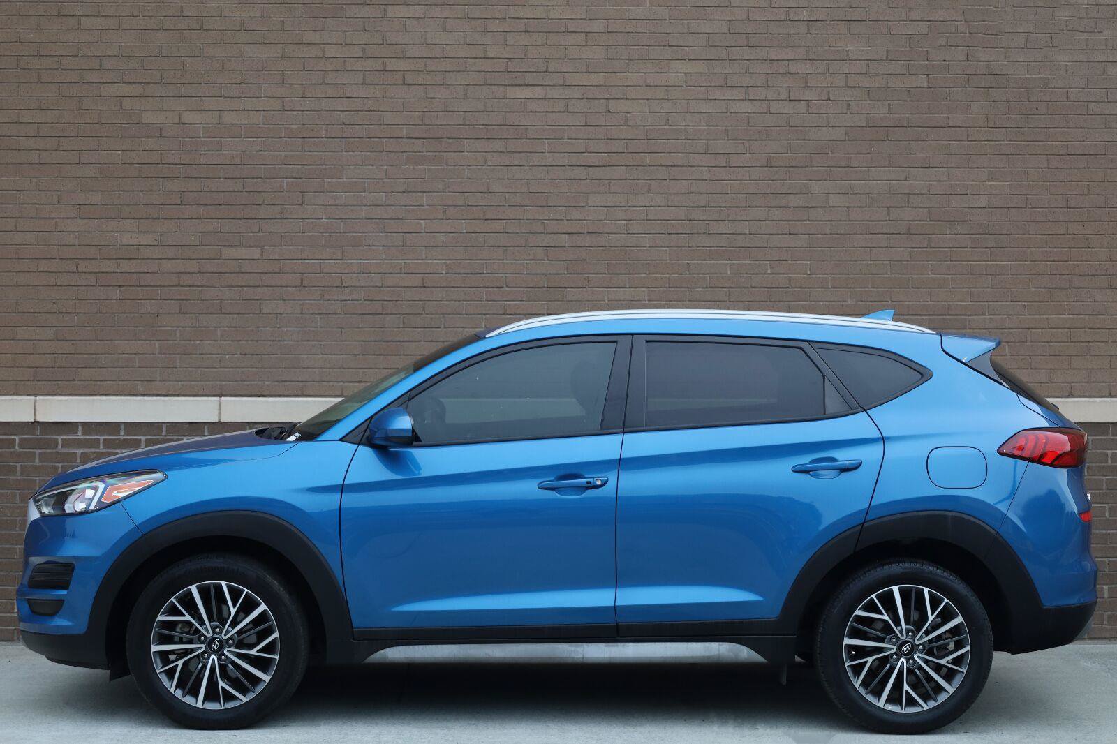 Used 2021 Hyundai Tucson SEL w/ Cargo Package FWD image 2