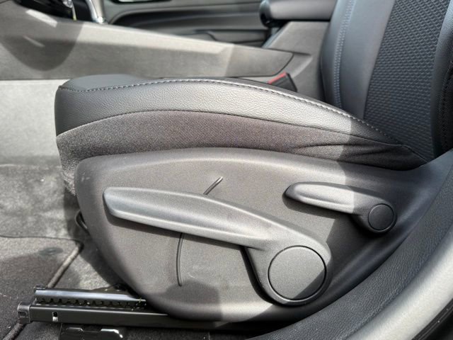 New 2026 Jeep Compass Latitude AWD/4WD image 14