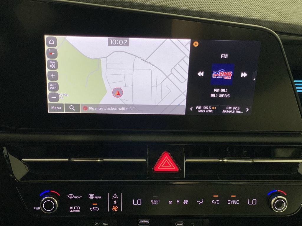Used 2024 Kia Niro EX Touring FWD image 19