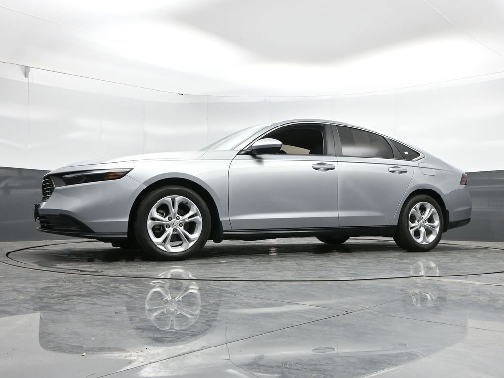 Used 2024 Honda Accord LX image 43