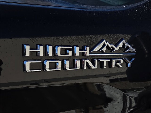 Used 2024 Chevrolet Silverado 2500 High Country w/ High Country Premium Package image 29