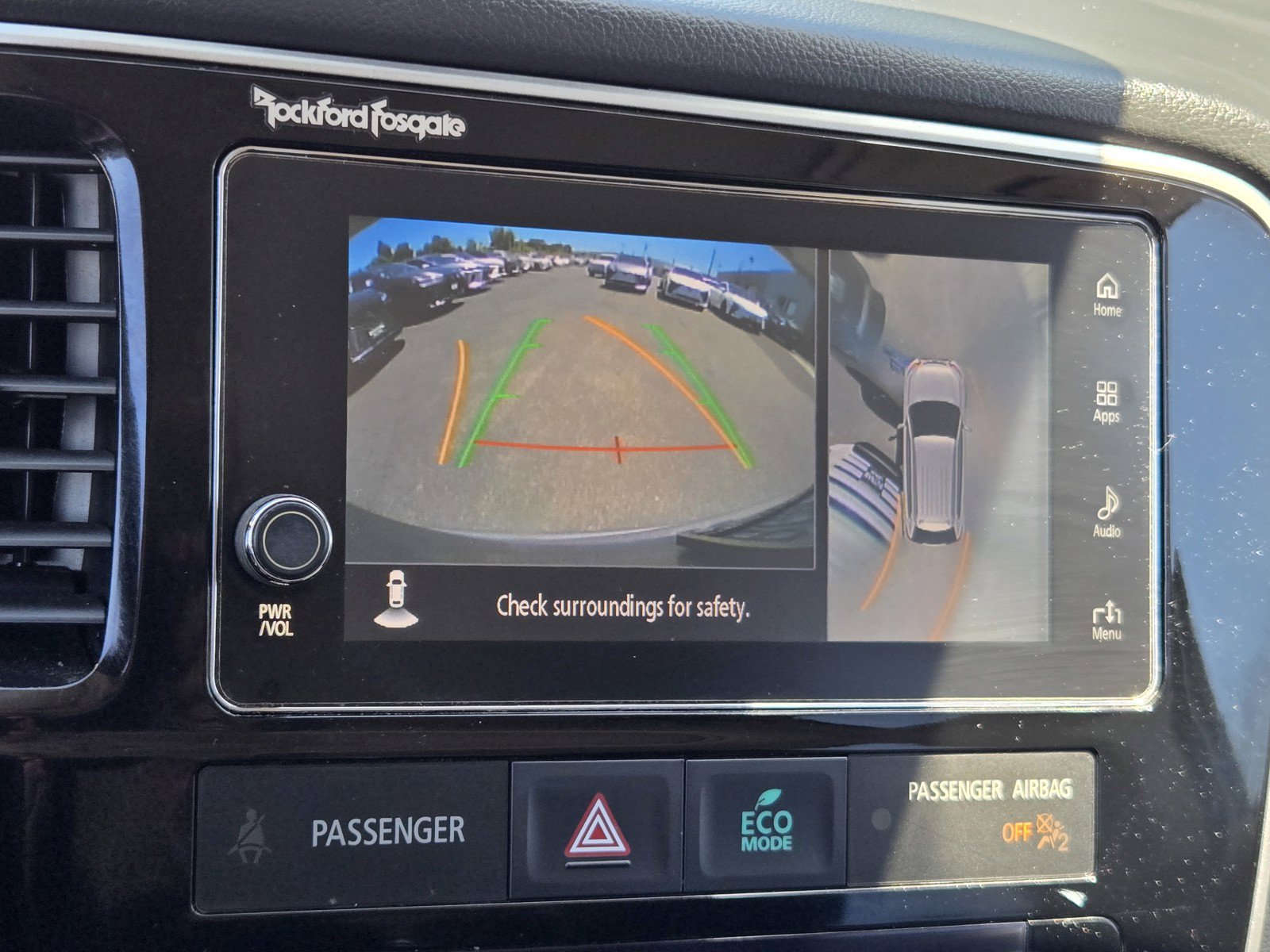 Used 2018 Mitsubishi Outlander 4WD Plug-In Hybrid image 17