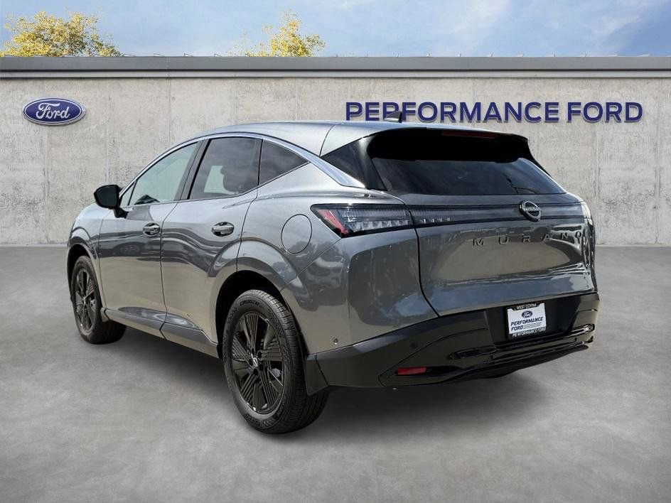 Used 2025 Nissan Murano SV image 10