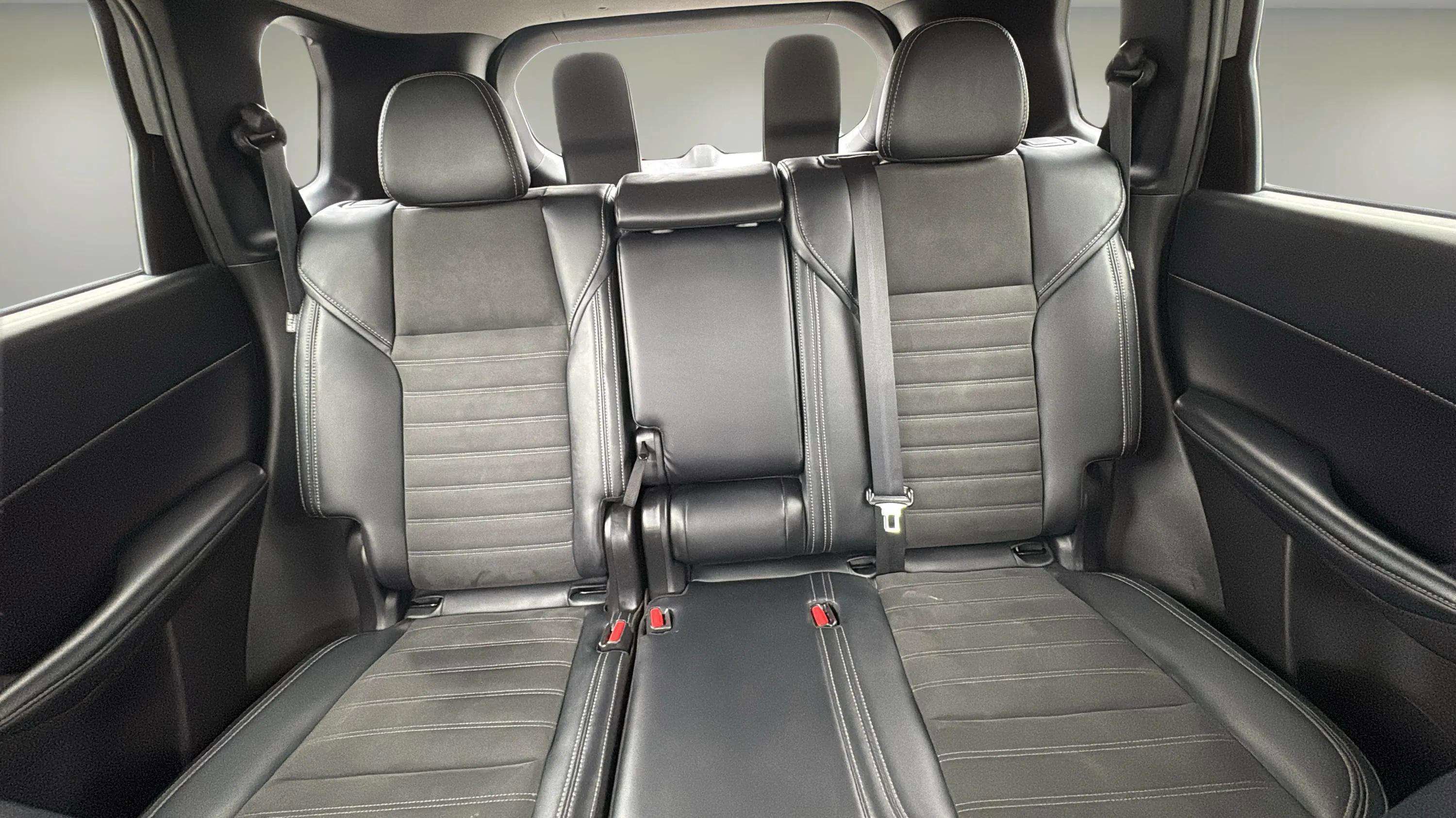 Used 2024 Mitsubishi Outlander SE image 34