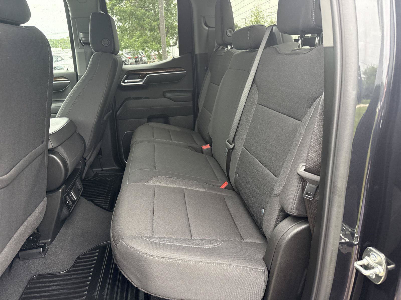 Used 2025 GMC Sierra 1500 Elevation AWD/4WD image 16