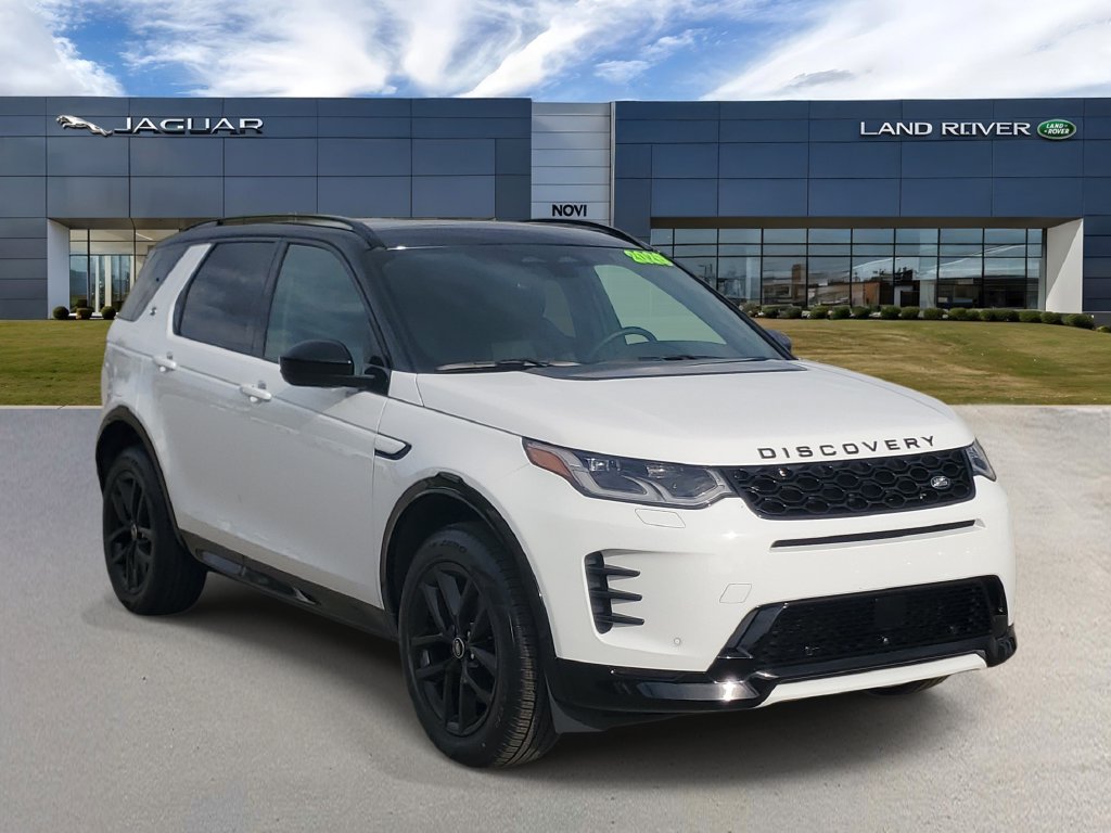 Used 2026 Land Rover Discovery Sport Landmark AWD/4WD image 2