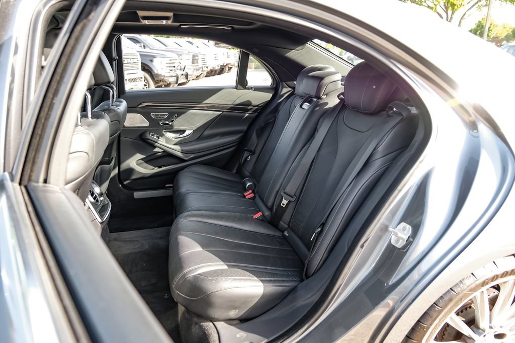 Used 2016 Mercedes-Benz S 550 Sedan image 34