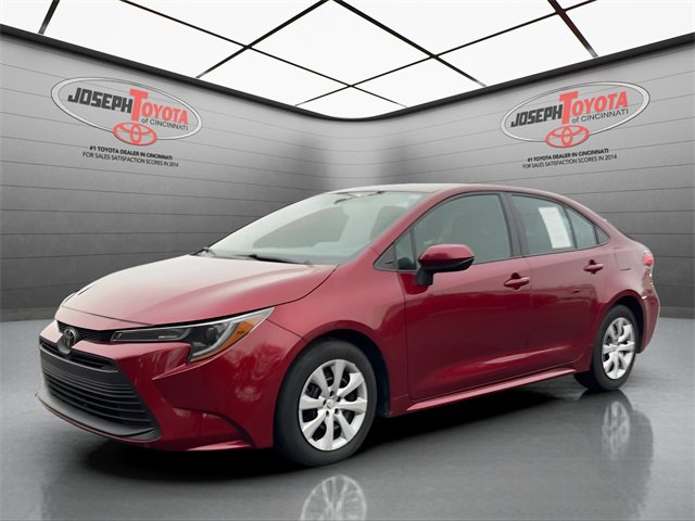 Used 2023 Toyota Corolla LE image 9