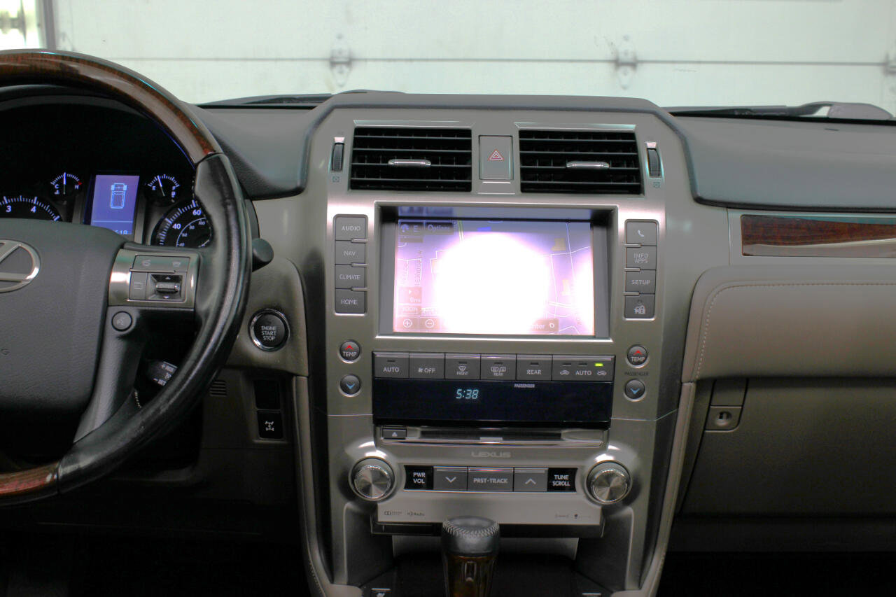 Used 2017 Lexus GX 460 Premium image 56