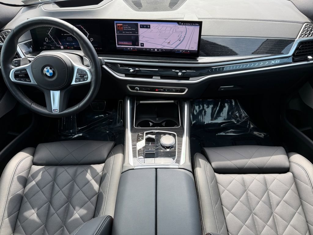 Certified 2025 BMW X6 xDrive40i AWD/4WD image 10