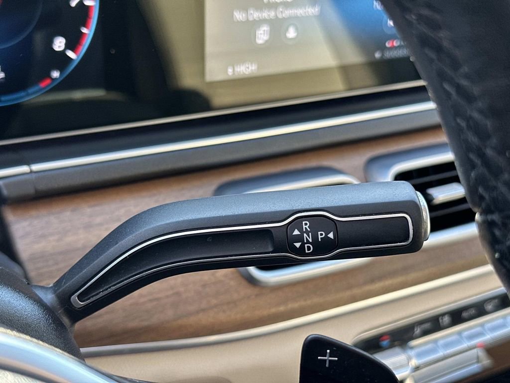 Used 2022 Mercedes-Benz GLE 350 4MATIC w/ Premium Package image 20