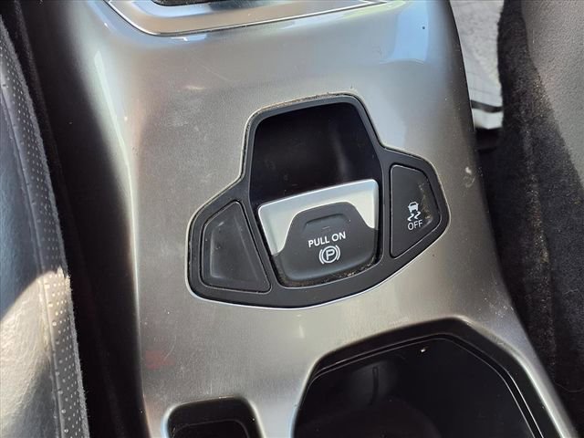 Used 2018 Jeep Renegade Limited w/ UConnect 8.4 Nav Group image 14