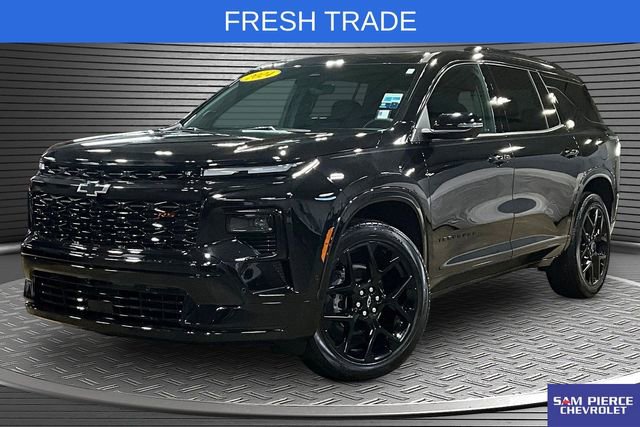 Used 2024 Chevrolet Traverse RS w/ LPO, Floor Liner Package FWD image 1