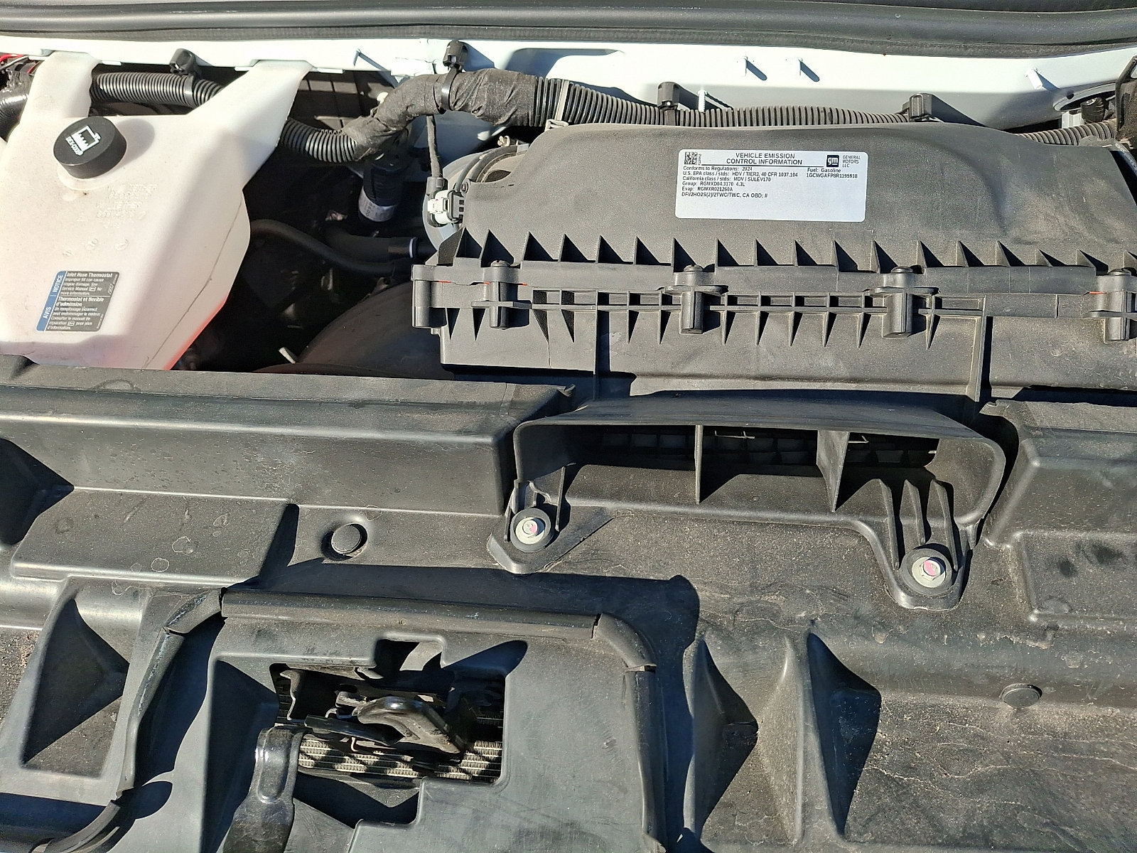 Used 2024 Chevrolet Express 2500 w/ Driver Convenience Package image 27