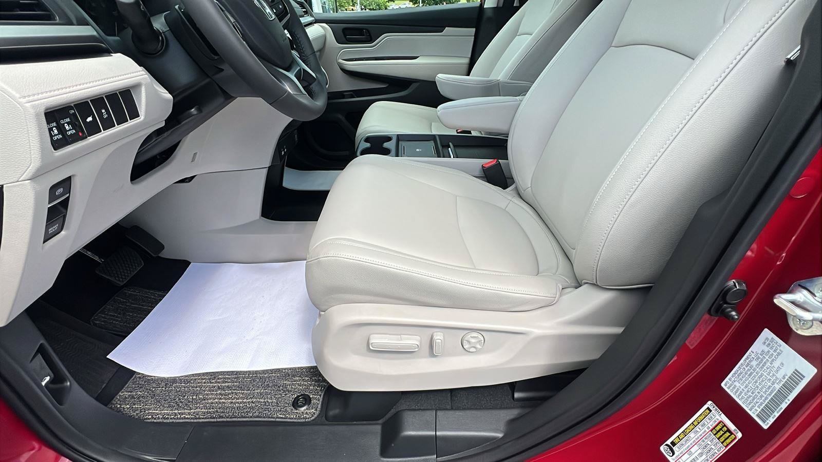 New 2026 Honda Odyssey EX-L image 23
