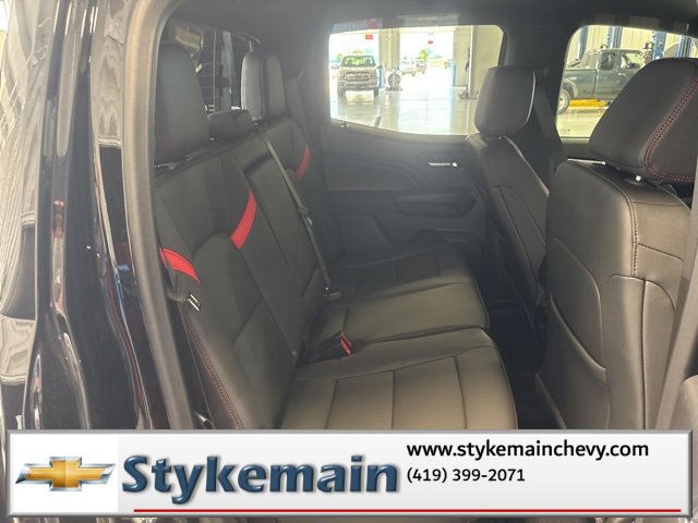 New 2025 Chevrolet Colorado Z71 w/ Midnight Edition image 39