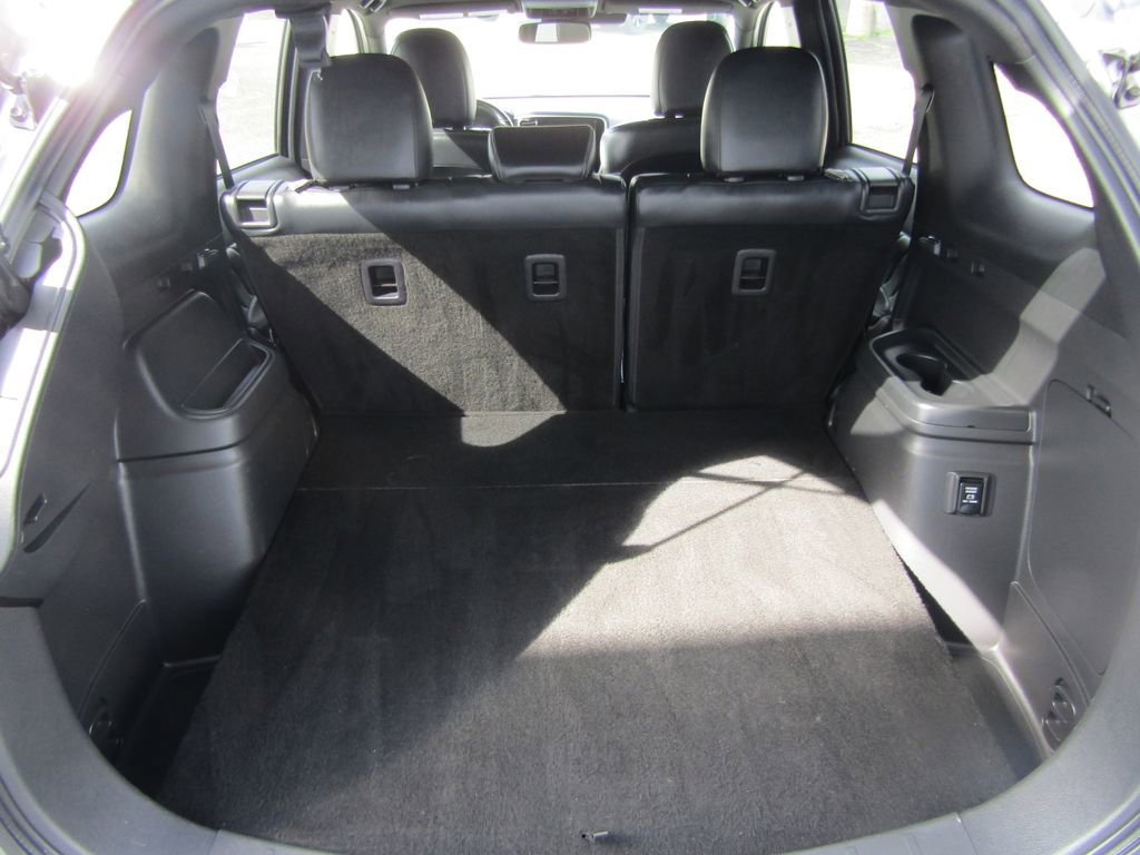 Used 2022 Mitsubishi Outlander SEL image 6