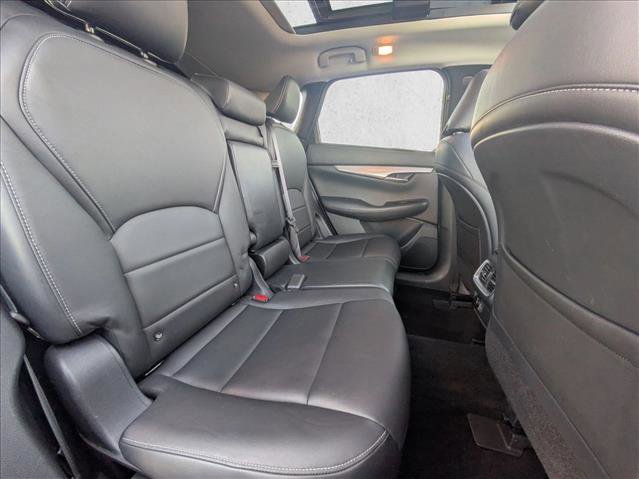 Used 2019 INFINITI QX50 Luxe w/ Navigation Package image 22