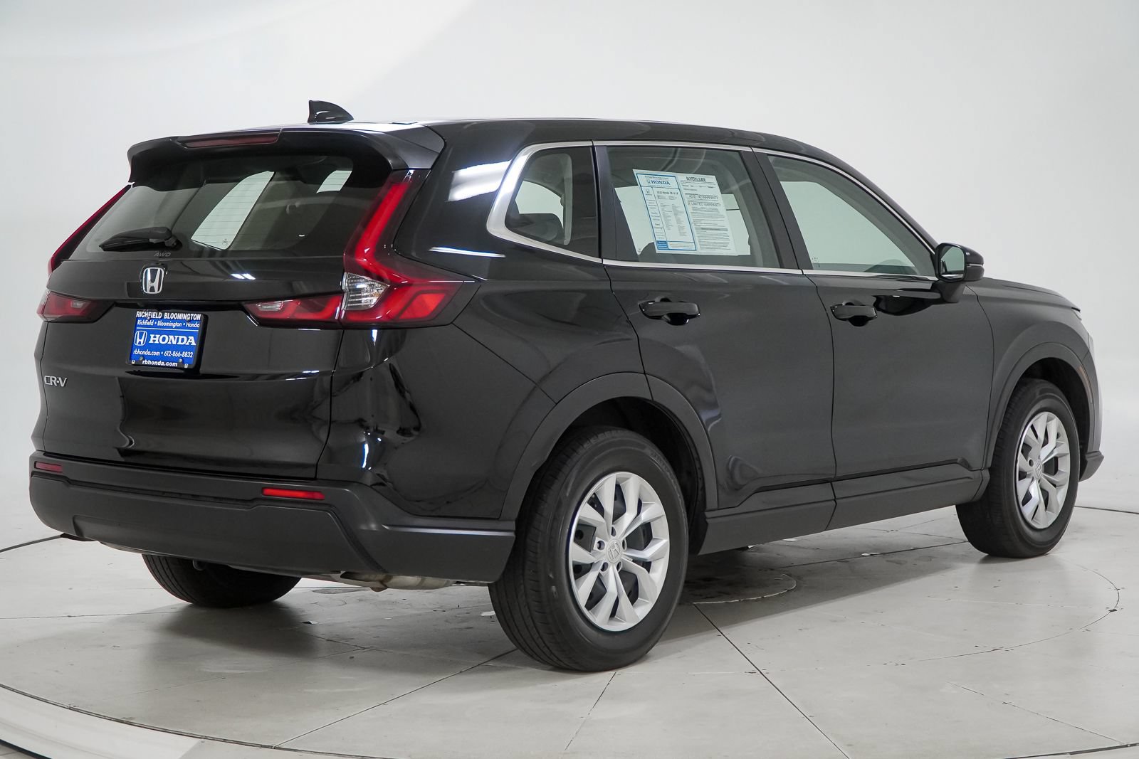 Used 2023 Honda CR-V LX image 11