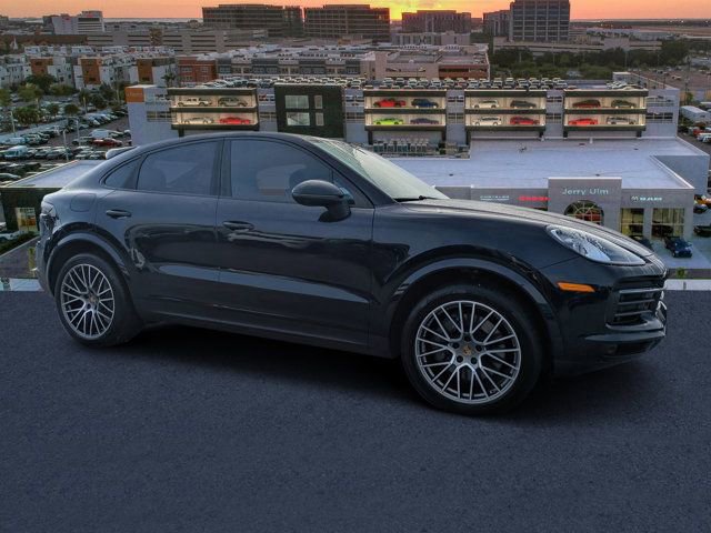 Used 2022 Porsche Cayenne S Platinum