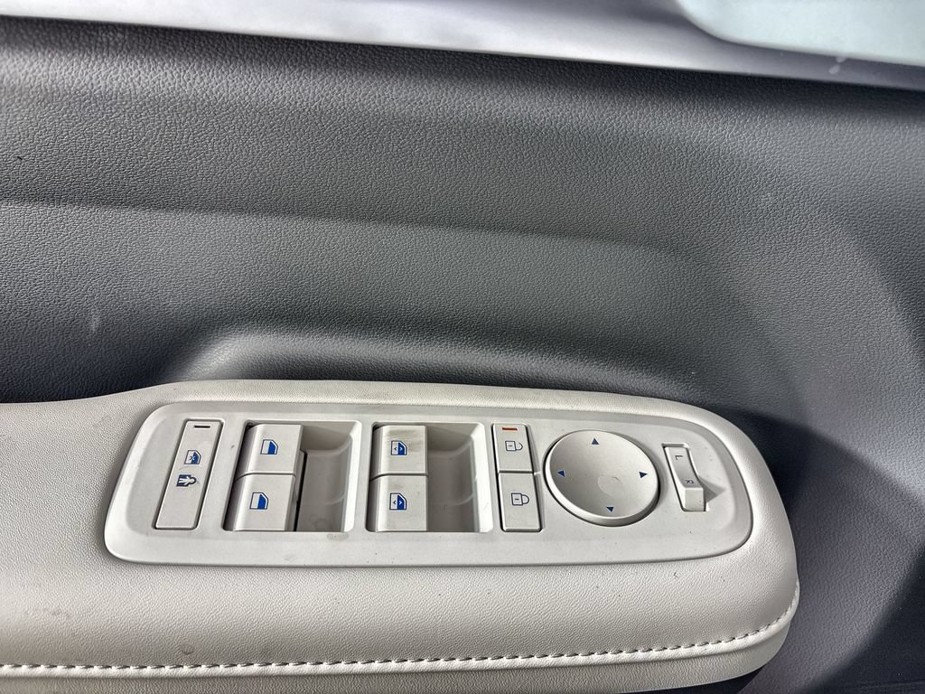 New 2026 Hyundai Santa Fe SEL FWD image 15