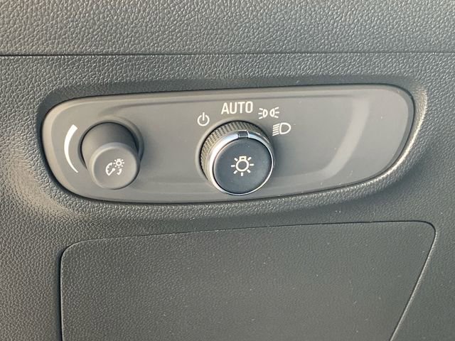 Used 2024 Buick Encore GX Sport Touring image 25