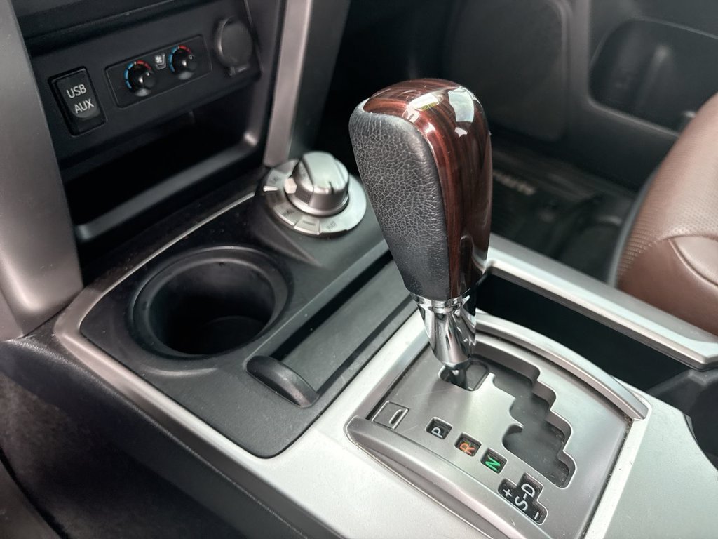 Used 2019 Toyota 4Runner Limited AWD/4WD image 19