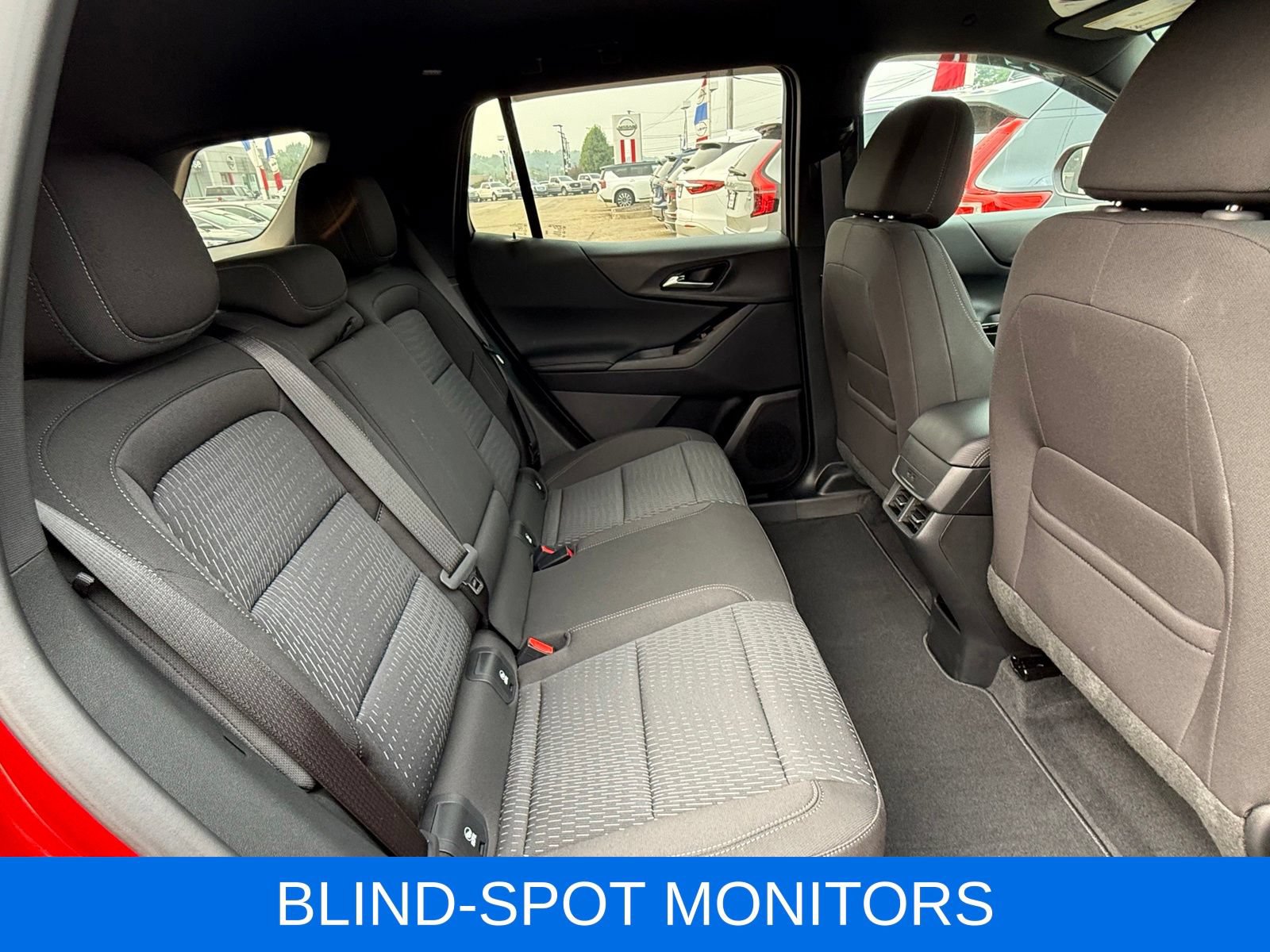 Used 2026 Chevrolet Equinox LT AWD/4WD image 21