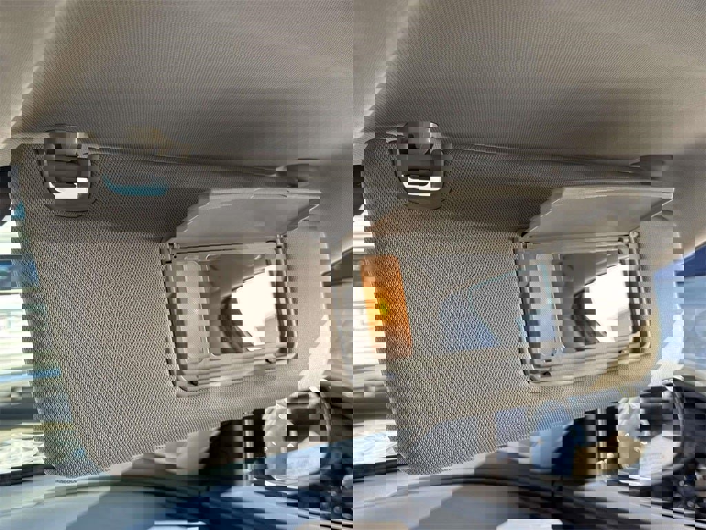 Used 2025 Acura RDX Advance Package SH-AWD image 31