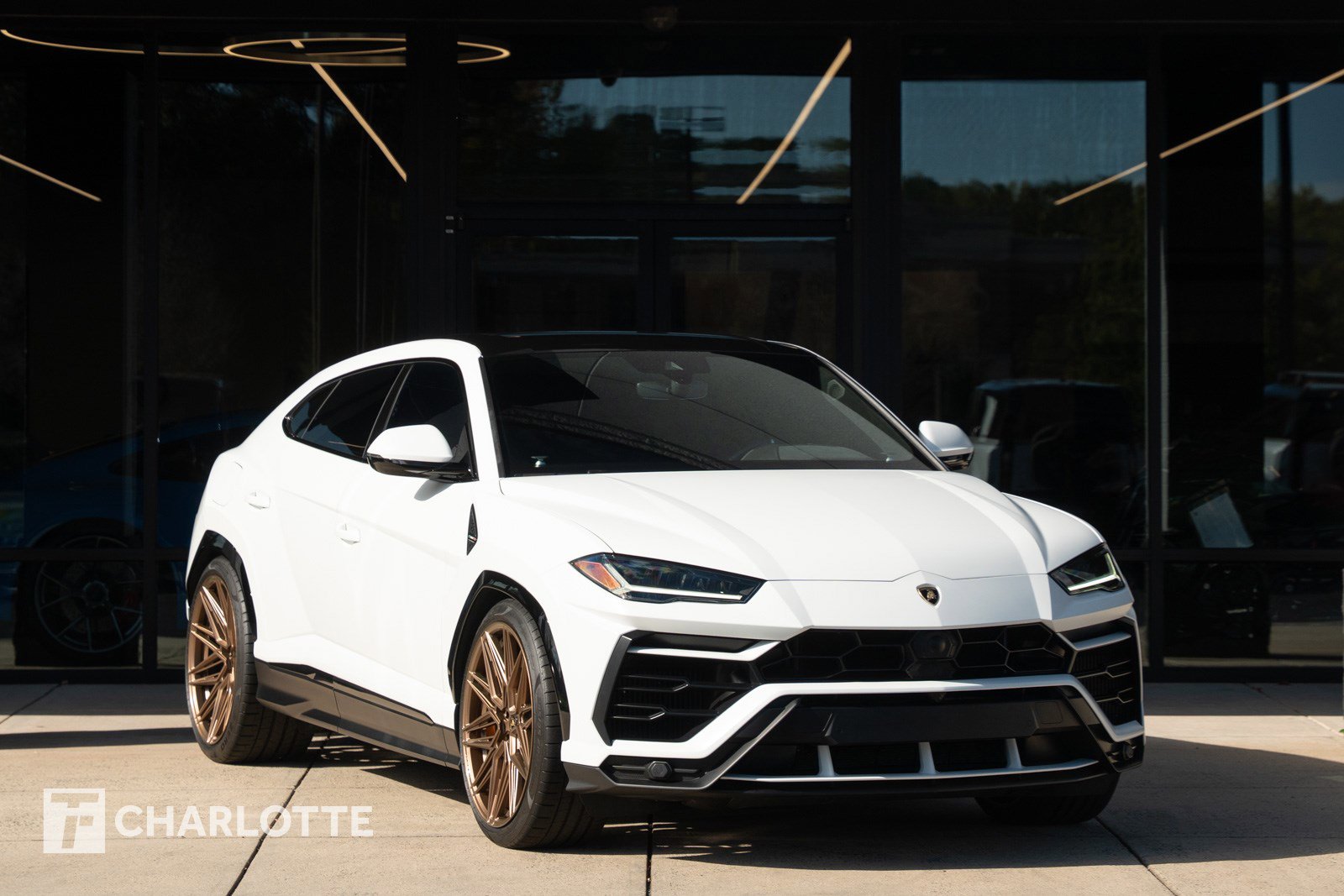 Used 2019 Lamborghini Urus