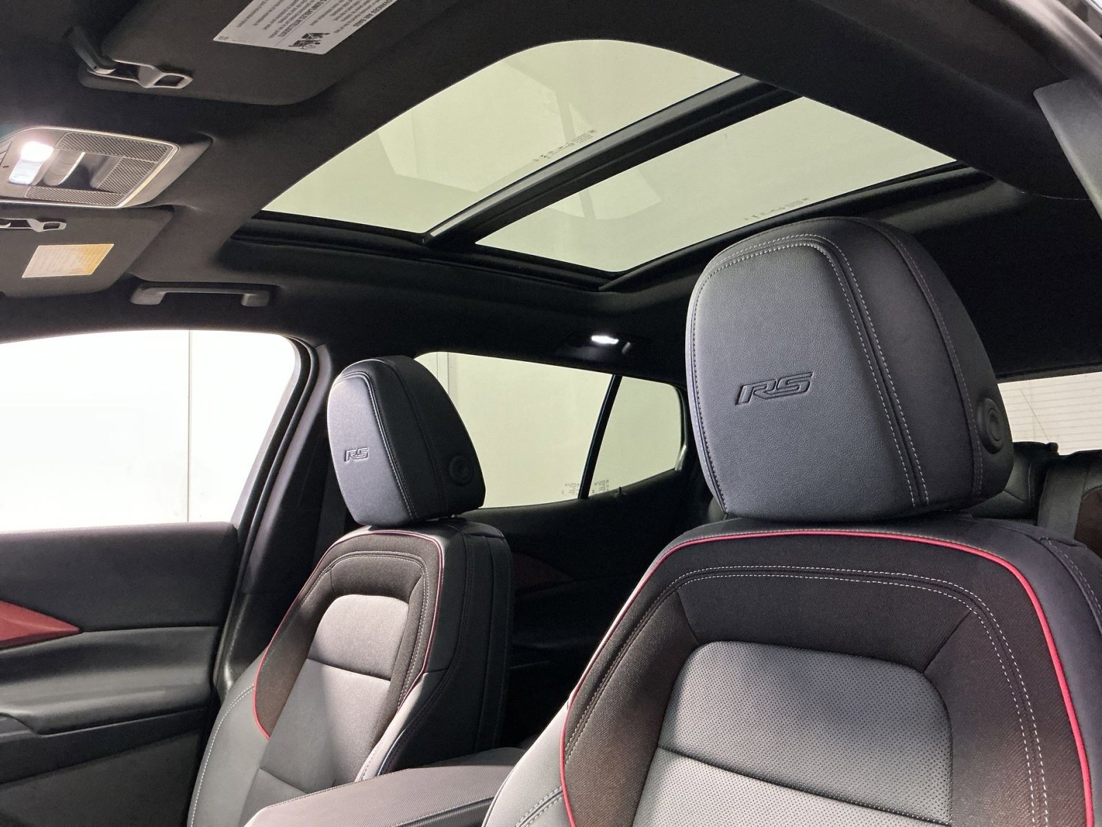 New 2025 Chevrolet Equinox EV RS w/ Active Safety Package 3 image 31