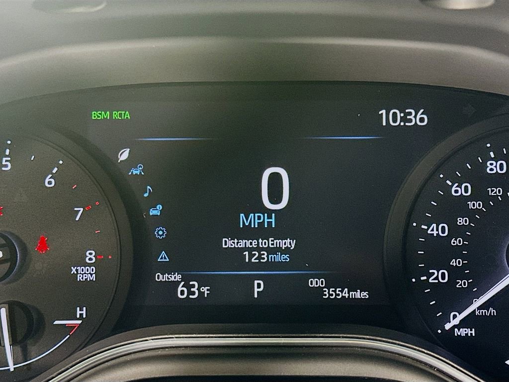 Used 2022 Toyota Avalon XLE image 12