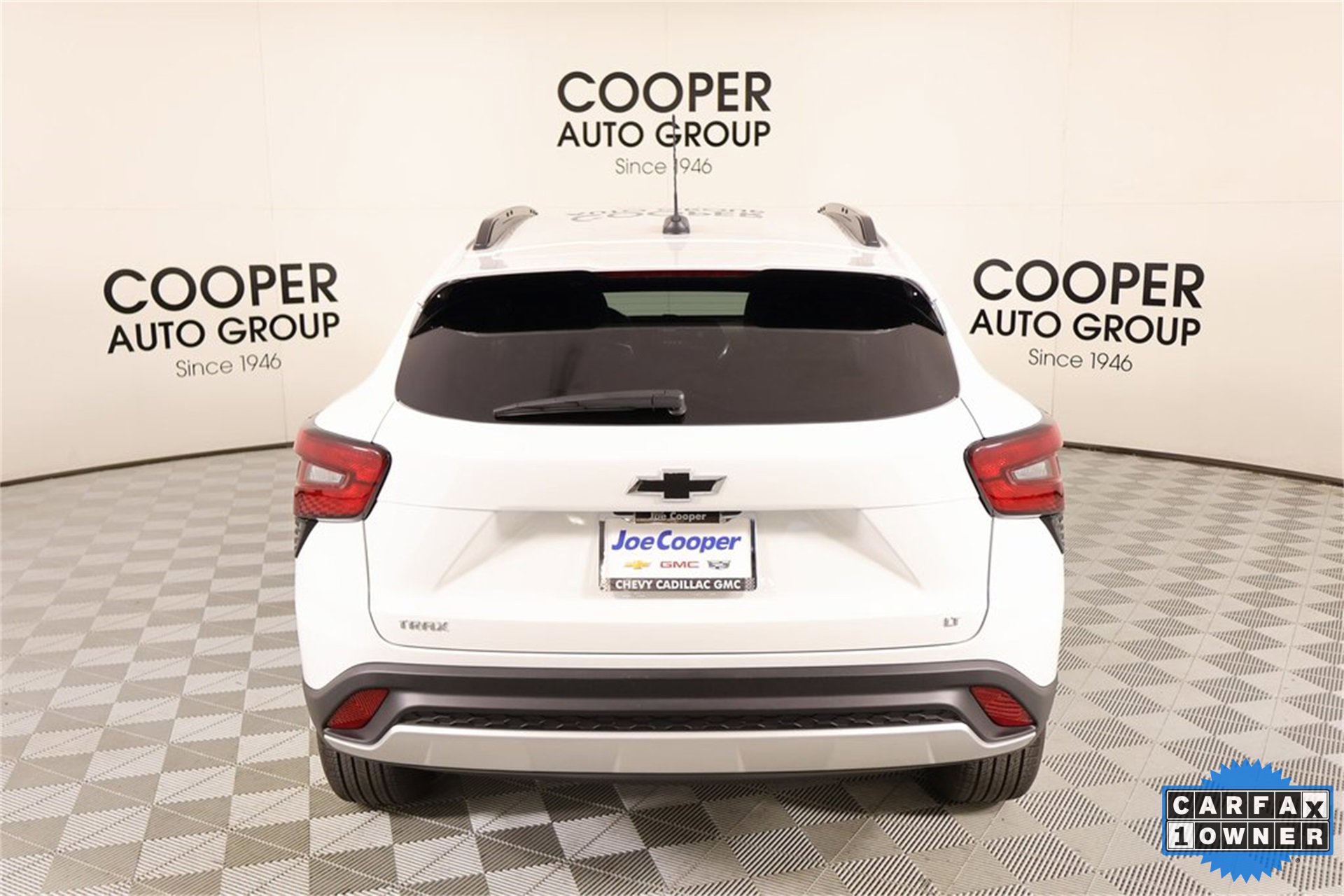 Used 2025 Chevrolet Trax LT w/ LT Convenience Package image 21