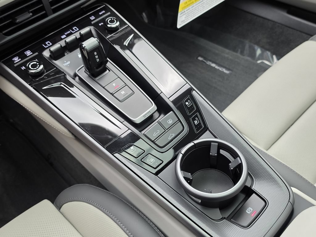 New 2026 Porsche 911 Carrera RWD image 25