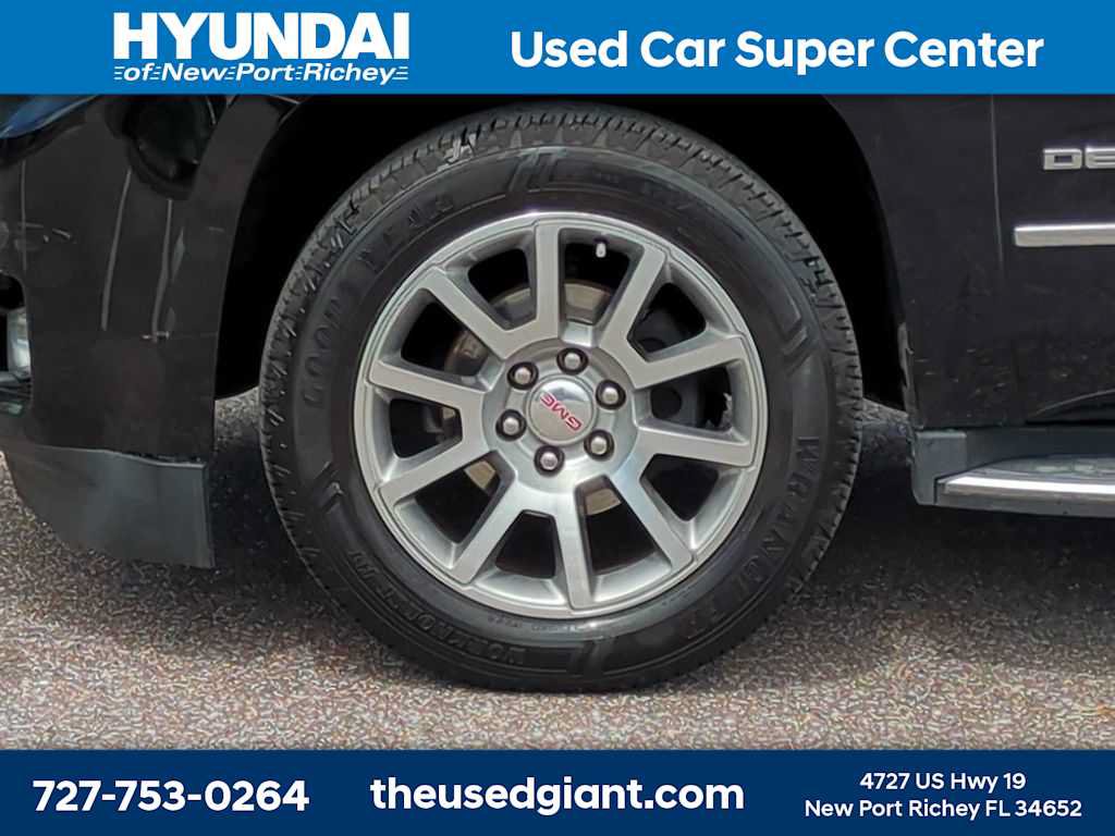 Used 2019 GMC Yukon XL Denali AWD/4WD image 10
