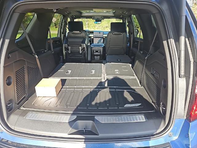 New 2026 GMC Yukon Denali w/ Advanced Technology Package image 29