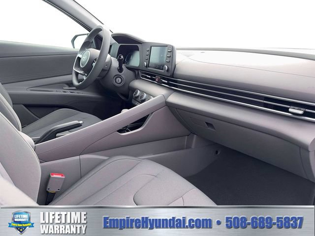 New 2026 Hyundai Elantra SE FWD image 15
