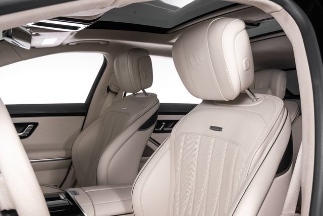Used 2024 Mercedes-Benz S 63 AMG S image 18